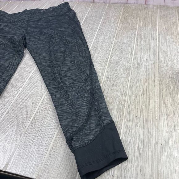 Avia Workout Pedalpusher Capri Activewear Leggings Size Medium - Picture 5 of 7